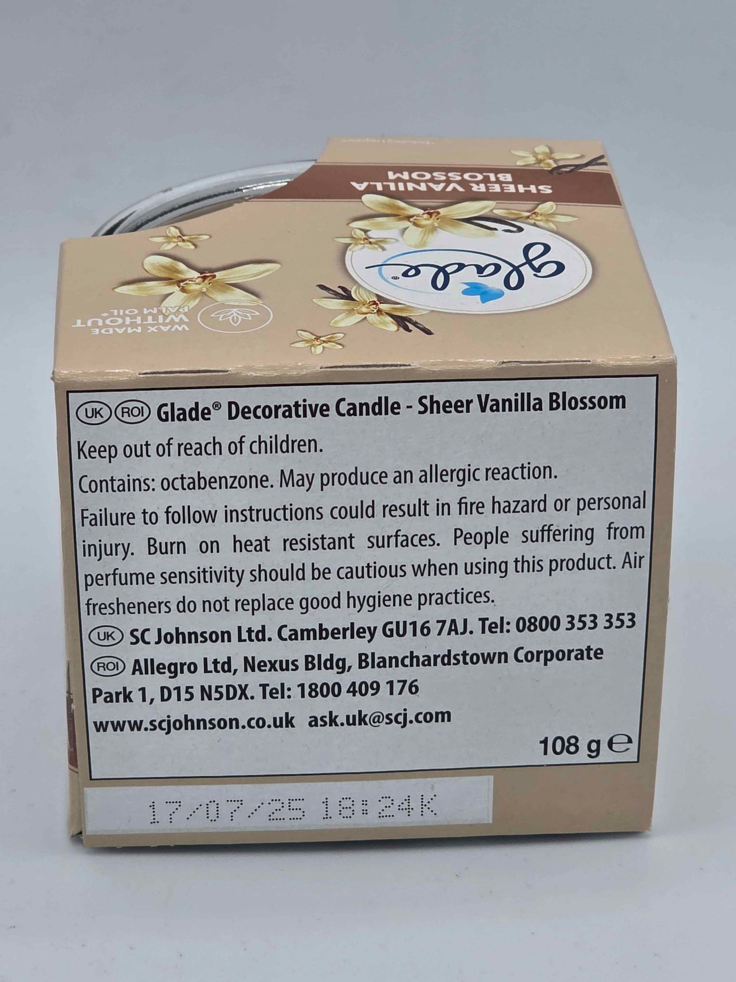 Glade Candle Sheer Vanilla Blossom 108g