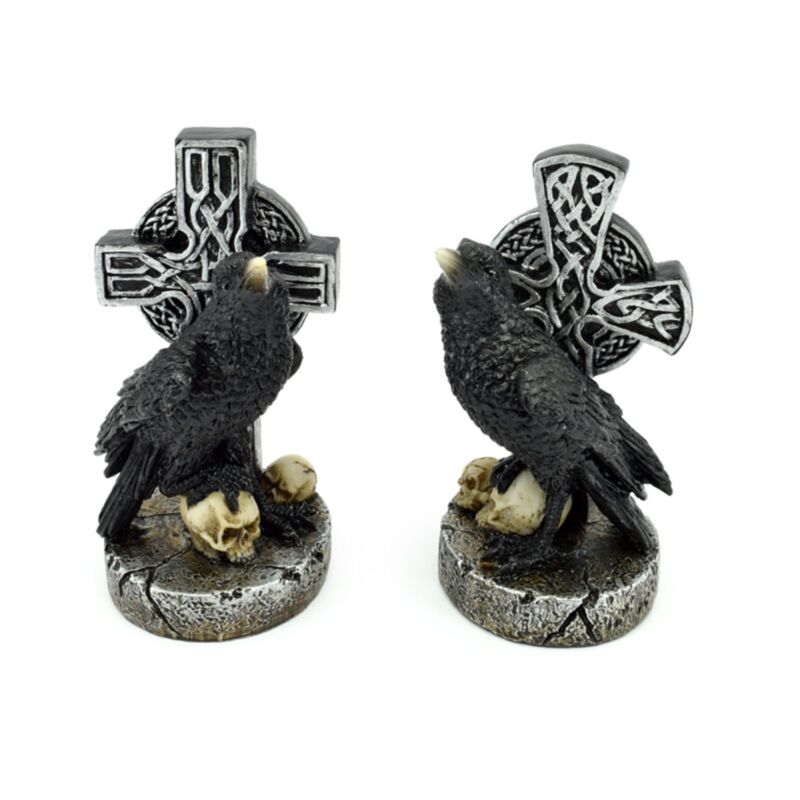 Raven with Celtic Cross & Skulls