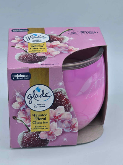 Glade Scented Candle Sleeved Frosted Floral Cherries 108g