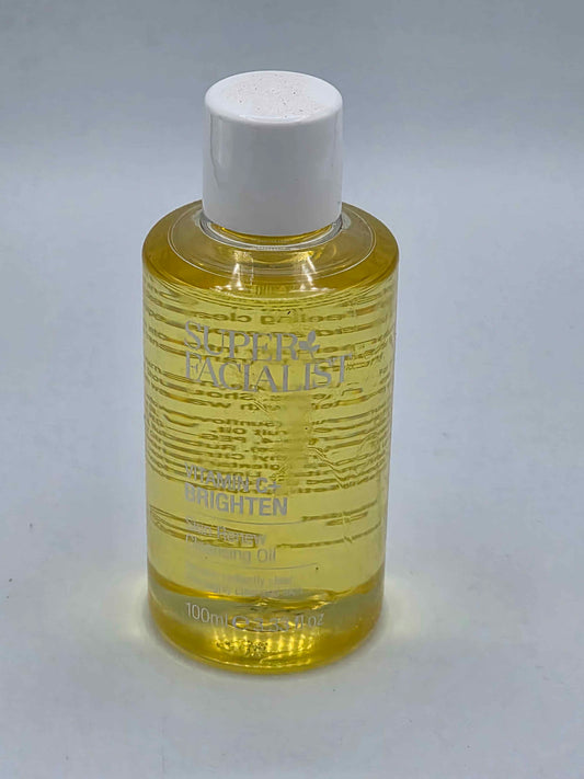 Super Facialist ~ Vitamin C+ Brighten Skin Renew Cleansing Oil Face 100ml