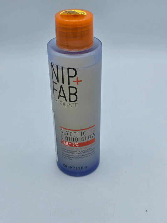 NIP+FAB Glycolic Fix Exfoliating Liquid Glow Daily 2% 100ml