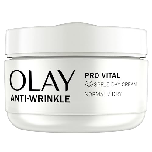 Olay Anti-Wrinkle Pro Vital Day Cream With SPF15, Helps Visibly Reduce Fine Lines & Wrinkles, For Mature Skin, 50ml
