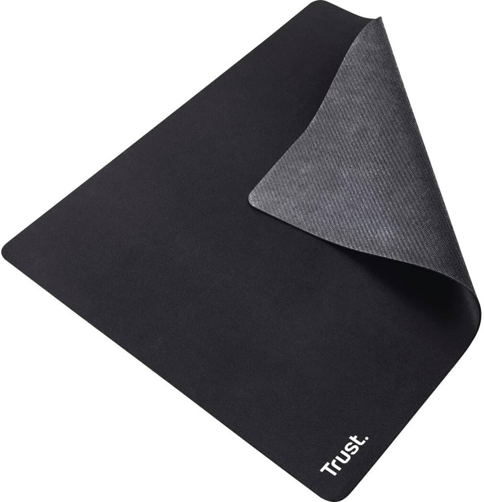 Trust Mousepad Medium Desk Mat 25x21cm, Optimised Surface Texture, Black