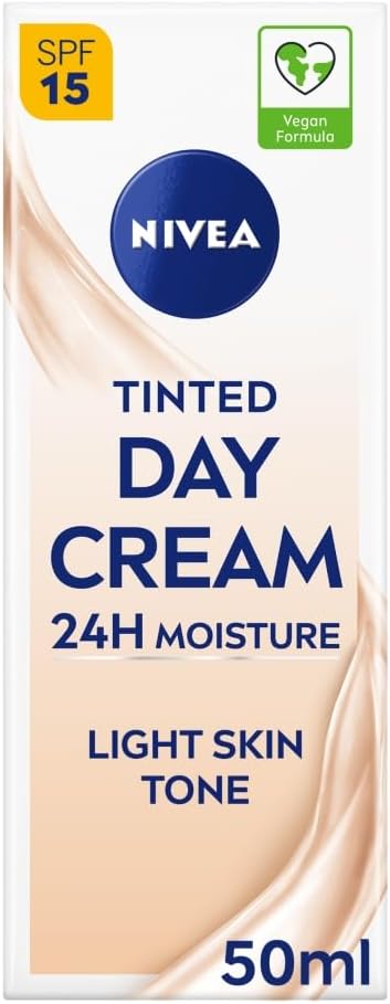 Nivea Daily Essentials Tinted Moisturising Day Cream Natural SPF 15 50 ml