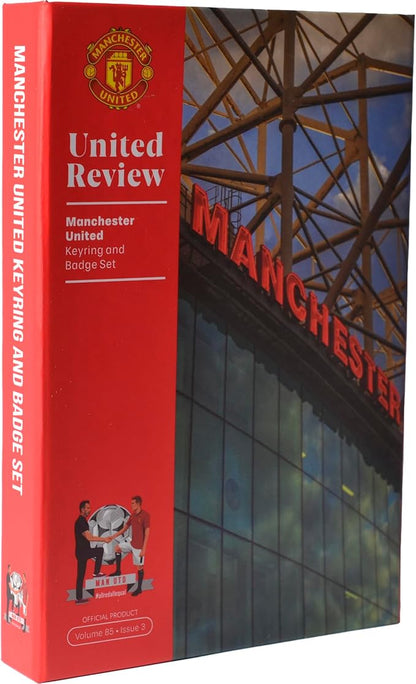 Manchester United Boxed Keyring & Badge Set