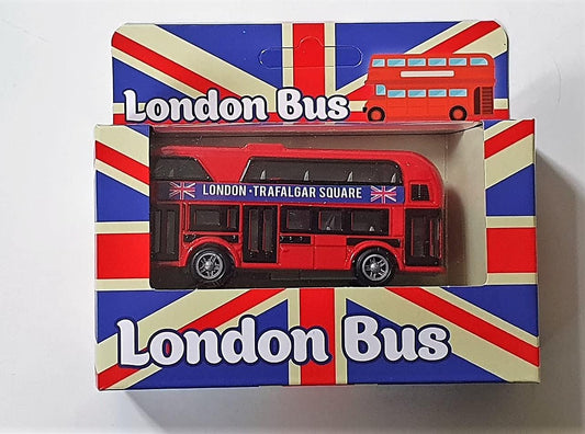 London Red Bus Double-decker Routemaster/Die Cast Metal and Plastic