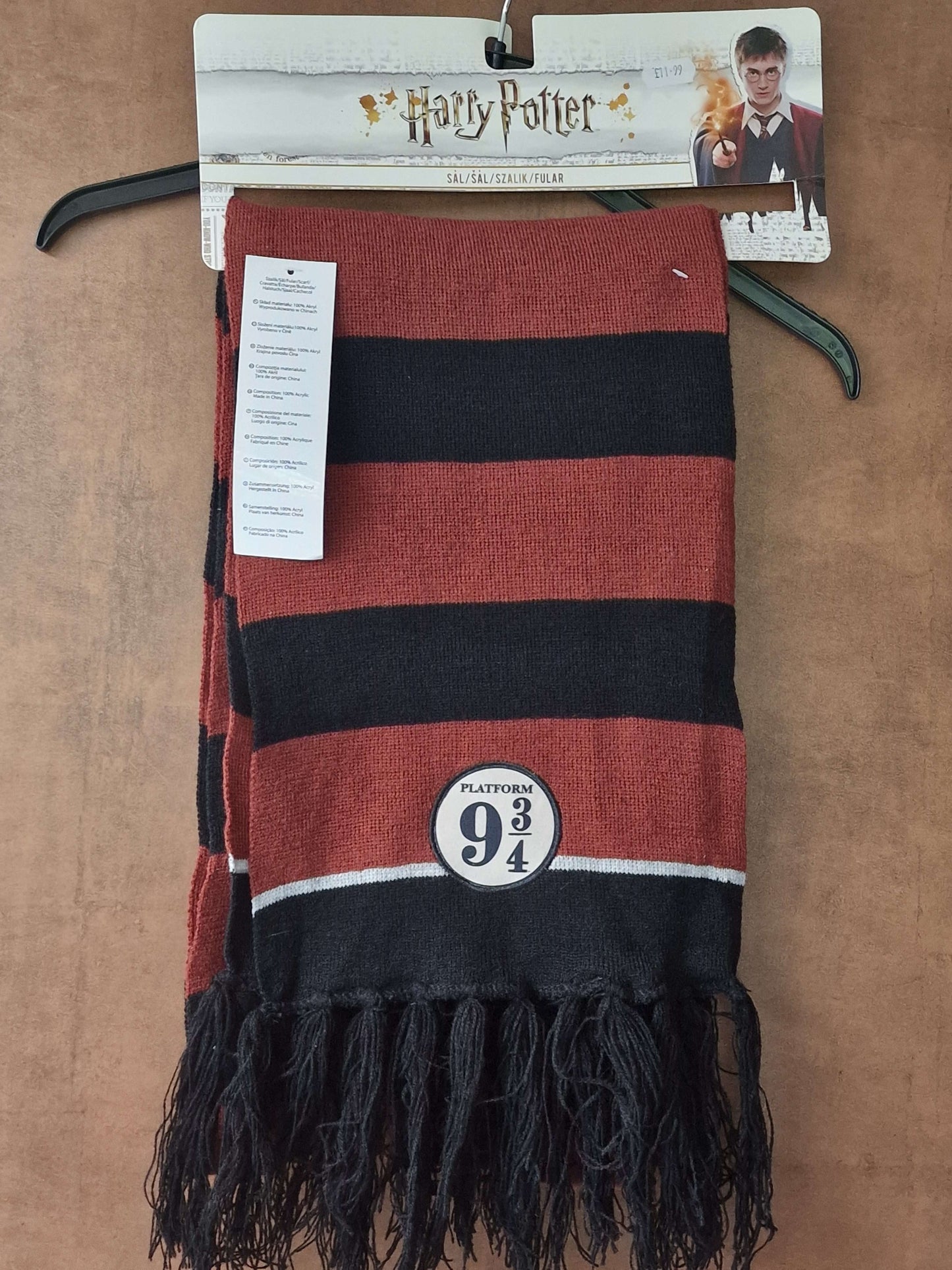 Harry Potter Red & Black Platform 9 3/4 Scarf