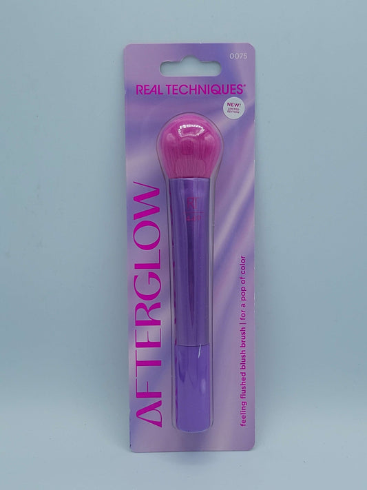 Real Techniques Afterglow Brush 449