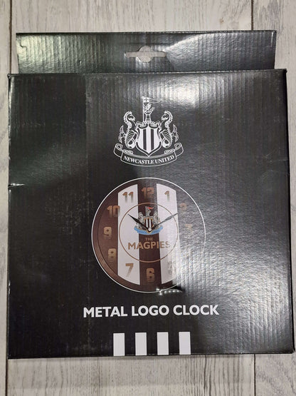 Newcastle United Magpies Wall Clock