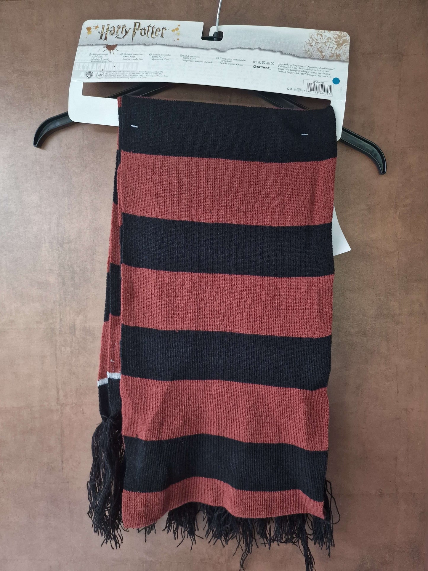 Harry Potter Red & Black Platform 9 3/4 Scarf